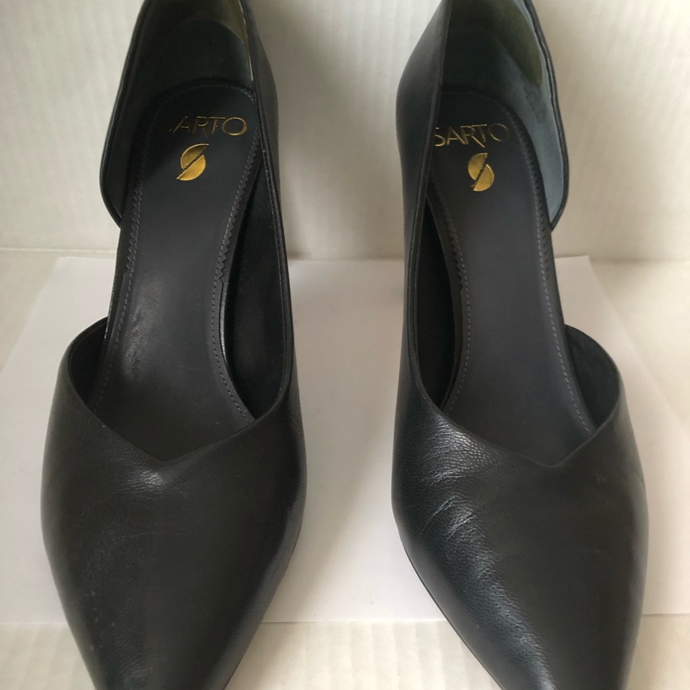Franco Sarto Dark Gray Leather Heels